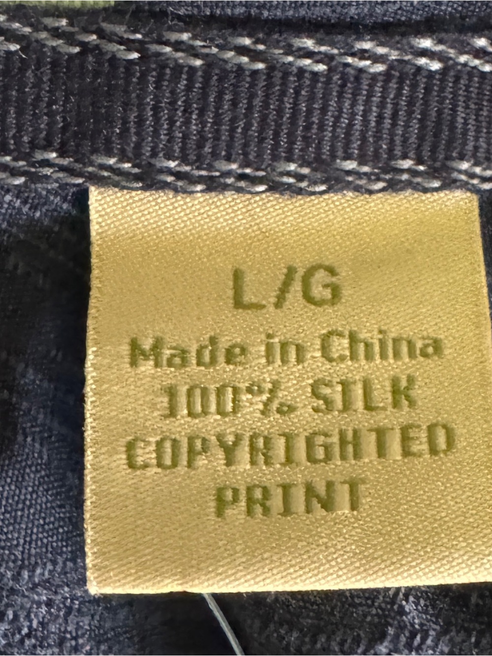 Tommy Bahama Dynamic Deco Camp Shirt – Large – New with Tags - Picture 4 of 10